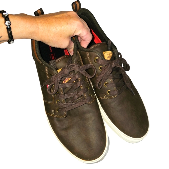Levi's Other - Levi Men's Size 11 Tennis Shoes
